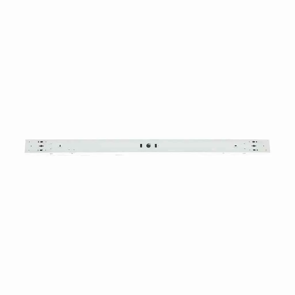 4' LINEAR STRIP WHITE FINISH