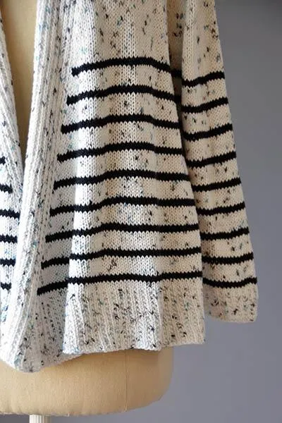 Grand Staff Cardi