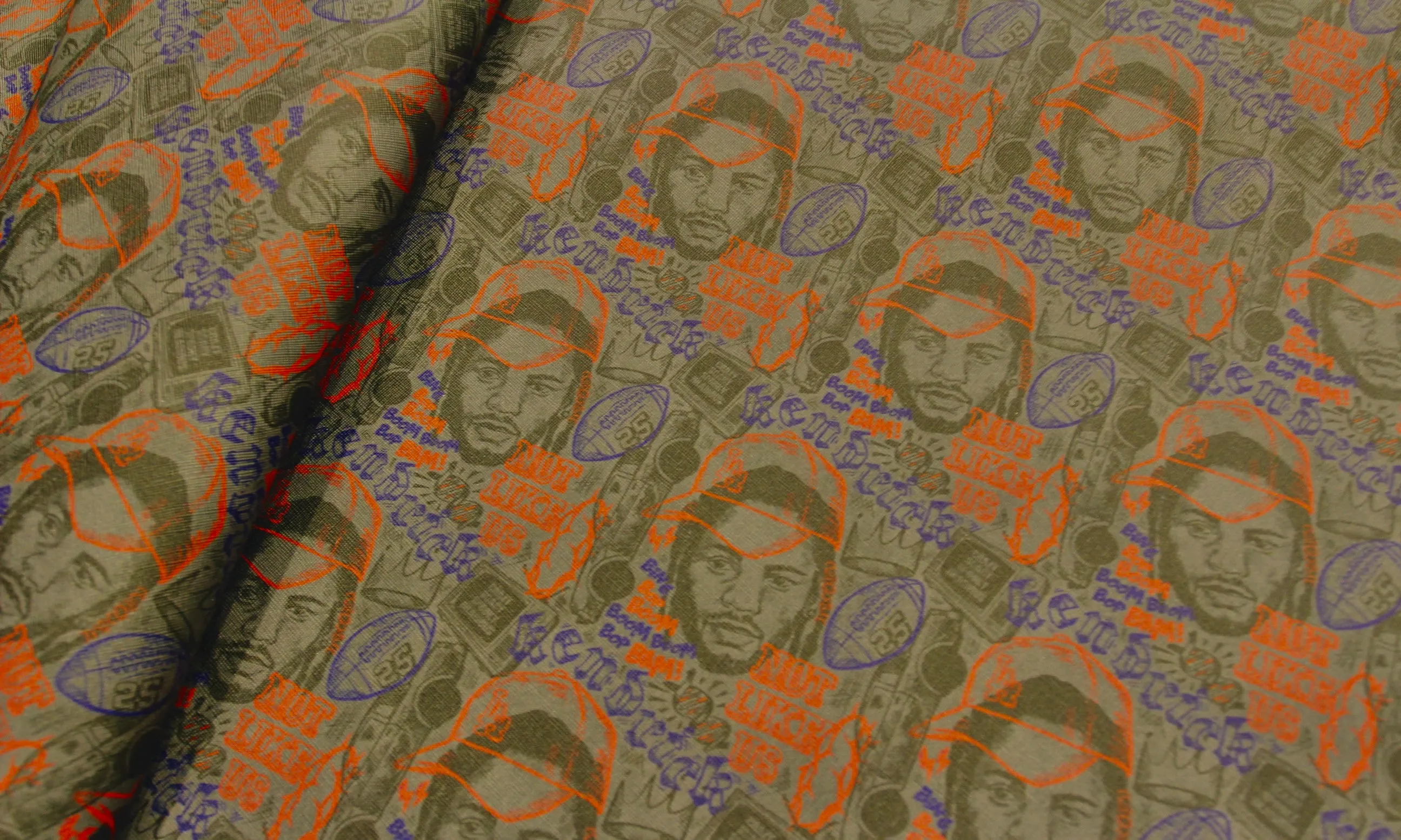 Kendrick Scribble | 18" Vinyl Roll