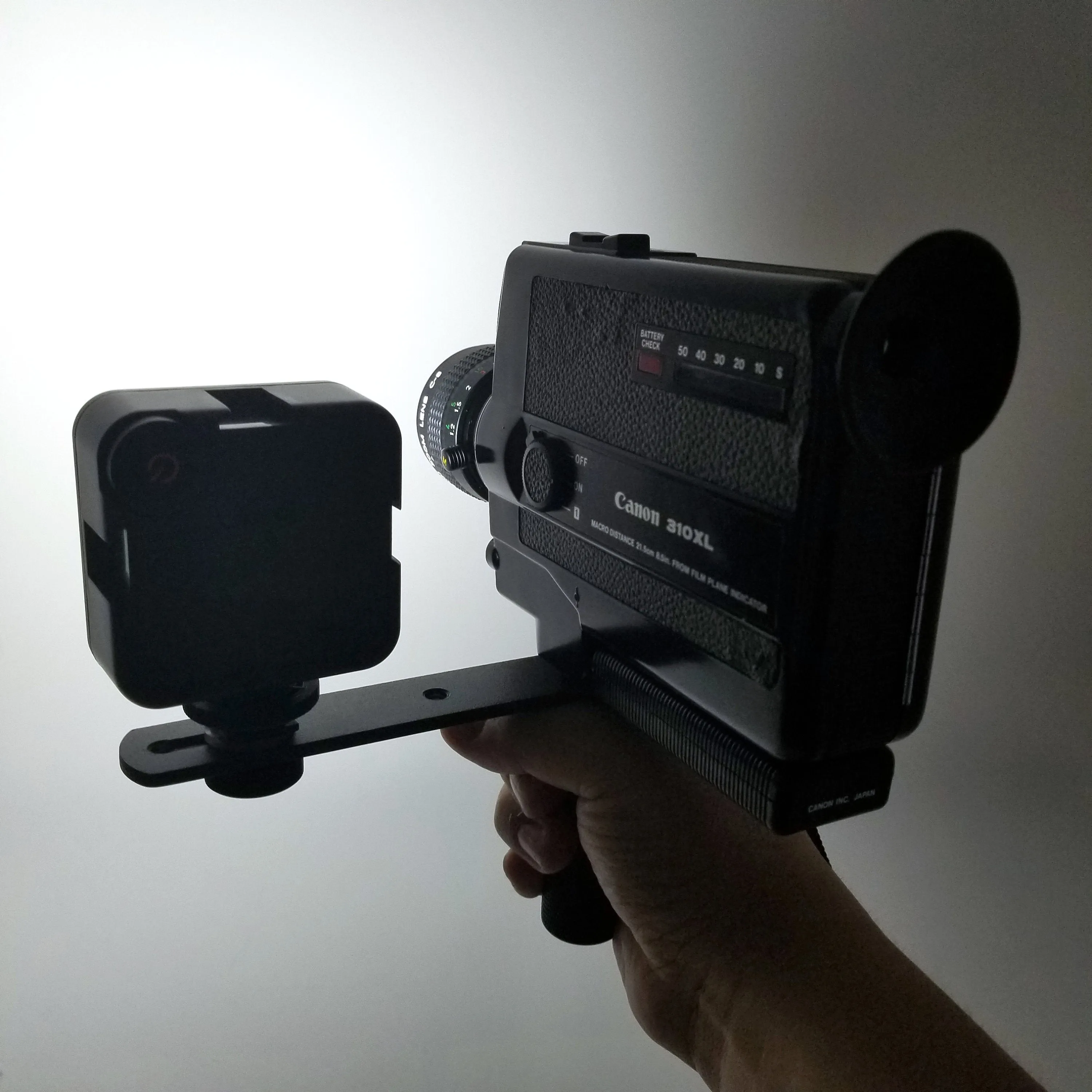 Light Cube, Bracket and Handle/Grip for Canon 310XL and Canon 514XL