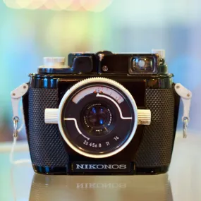 Nikon Nikonos with 35mm f2.5