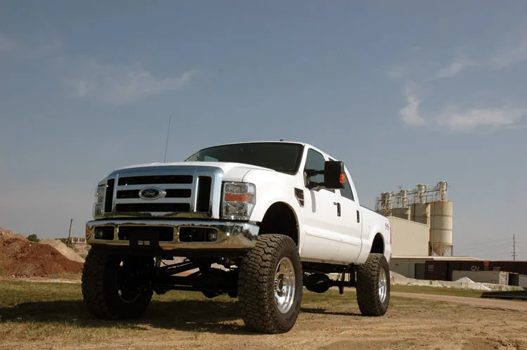 Rough Country Lift Kit Ford F250/F350 Super Duty 4WD (08-10) 6" Suspension Lift Kits w/ or w/o Control Arms