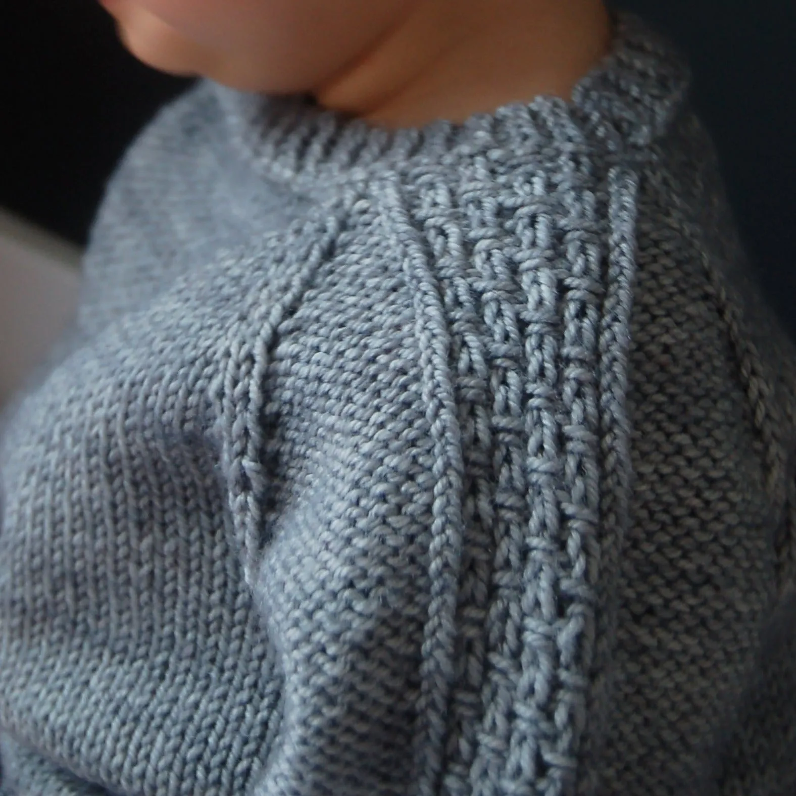Sagano Jumper, Frogginette. Print Knitting Pattern