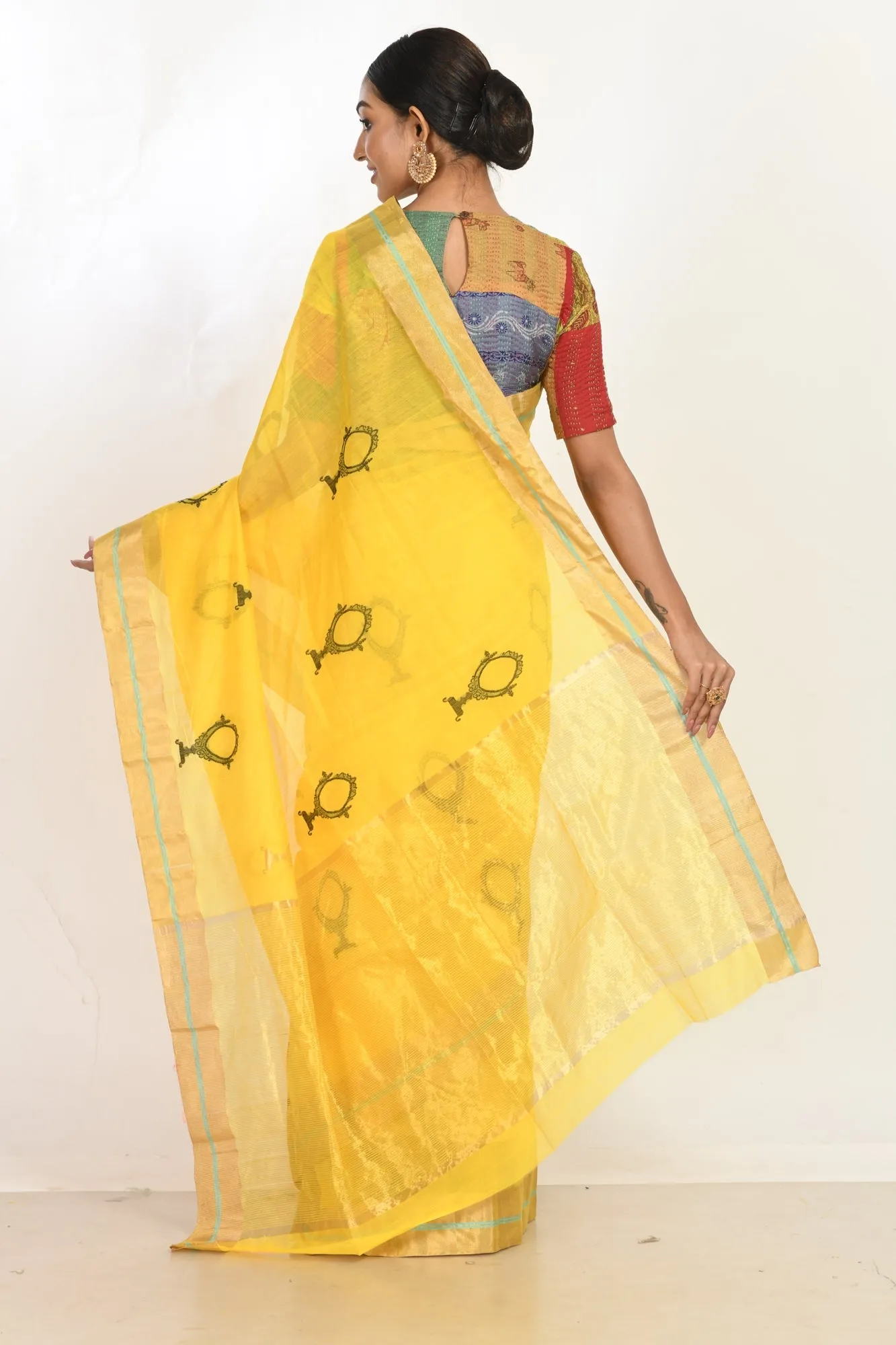 Yellow handloom cotton sari with sheesha buti